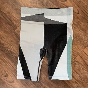 NIKE DRI FIT BIKER/CYCLING SHORTS